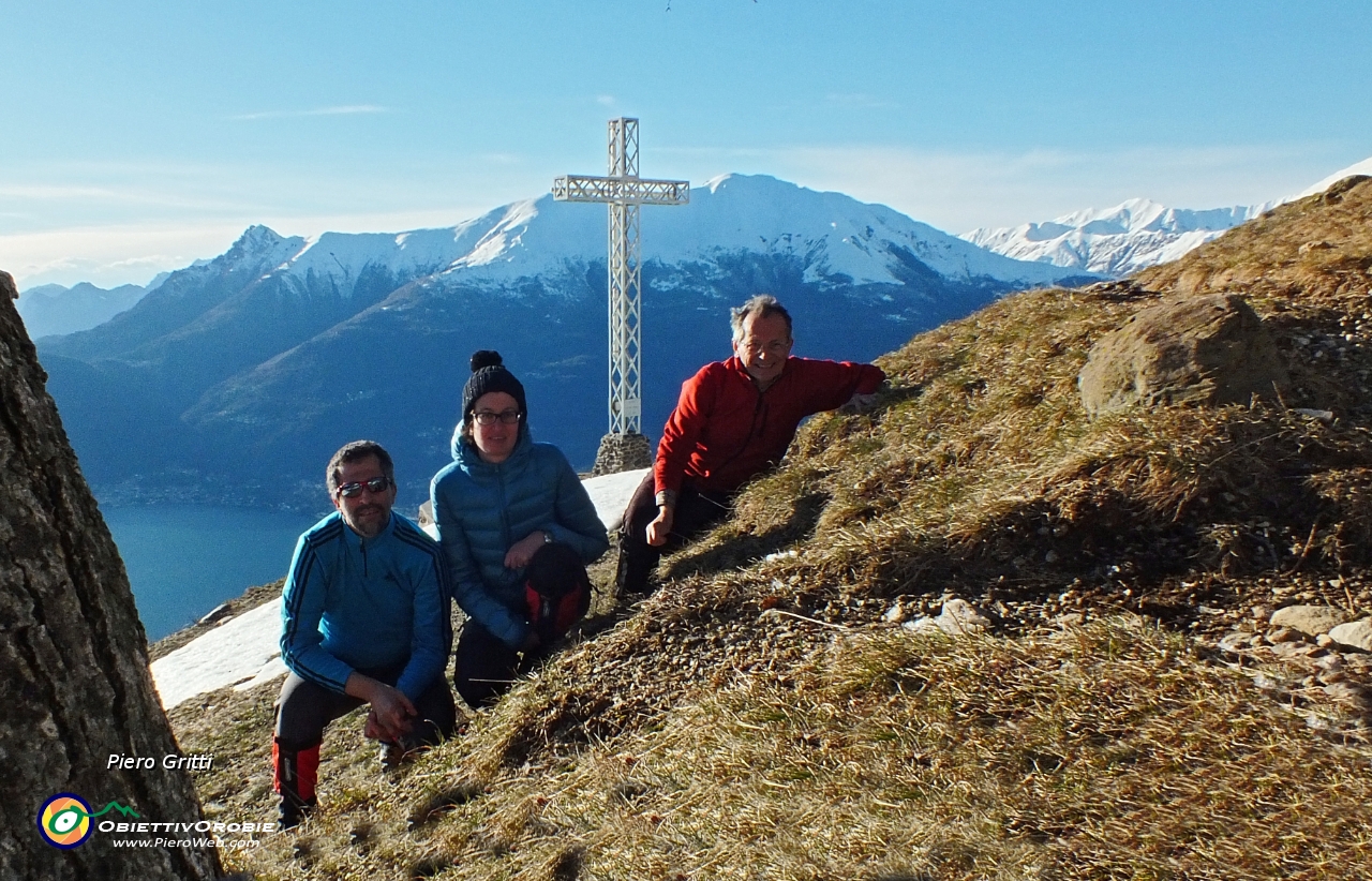 02 Croce al S. Girolamo di Camaggiore (1201 m).JPG